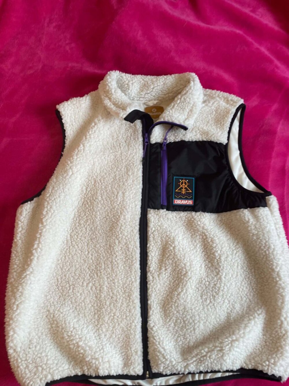 Dravus Marinda Beige Sherpa Vest